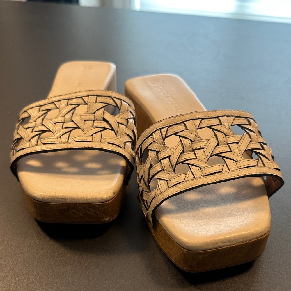Tory Burch Woven Slide Sandals - Tan